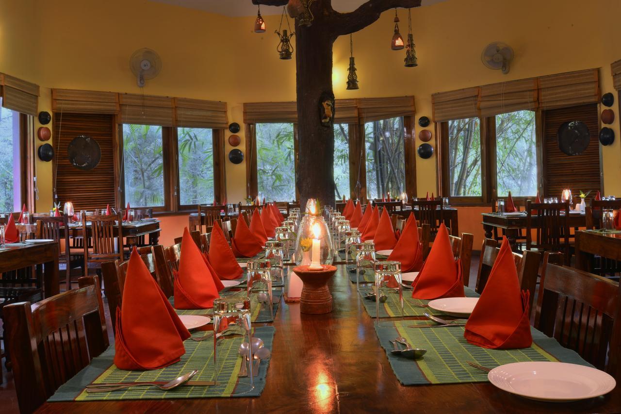 Pench Jungle Camp Hotell Khawāsa Exteriör bild