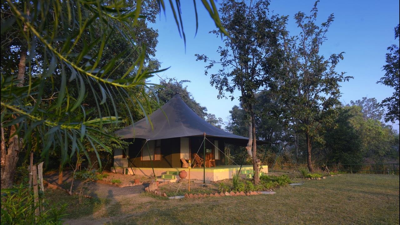 Pench Jungle Camp Hotell Khawāsa Exteriör bild