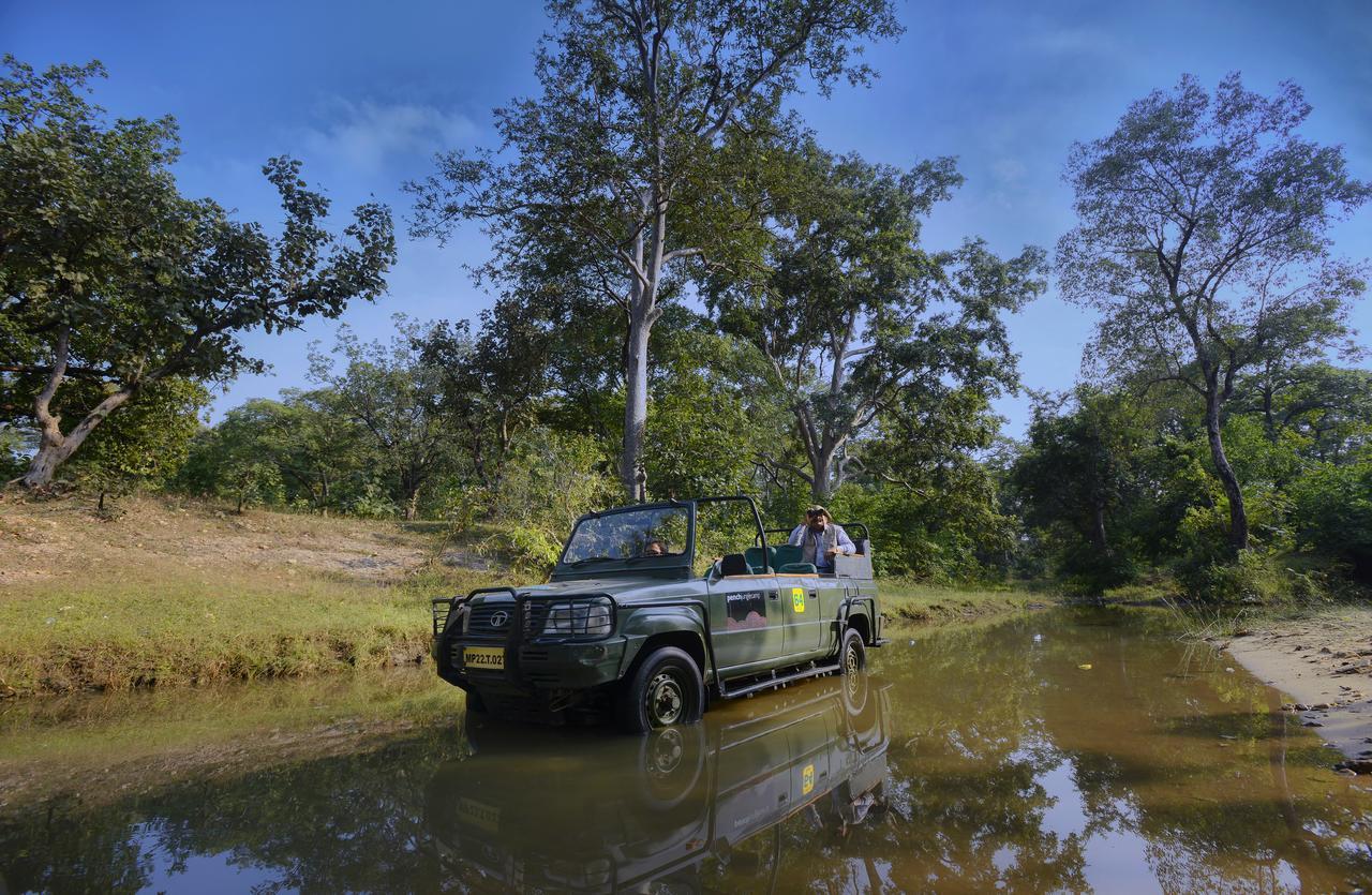 Pench Jungle Camp Hotell Khawāsa Exteriör bild